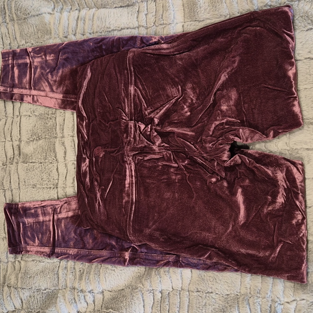 Wunder Lounge High Rise Tight - Garnet - Picture 4 of 7